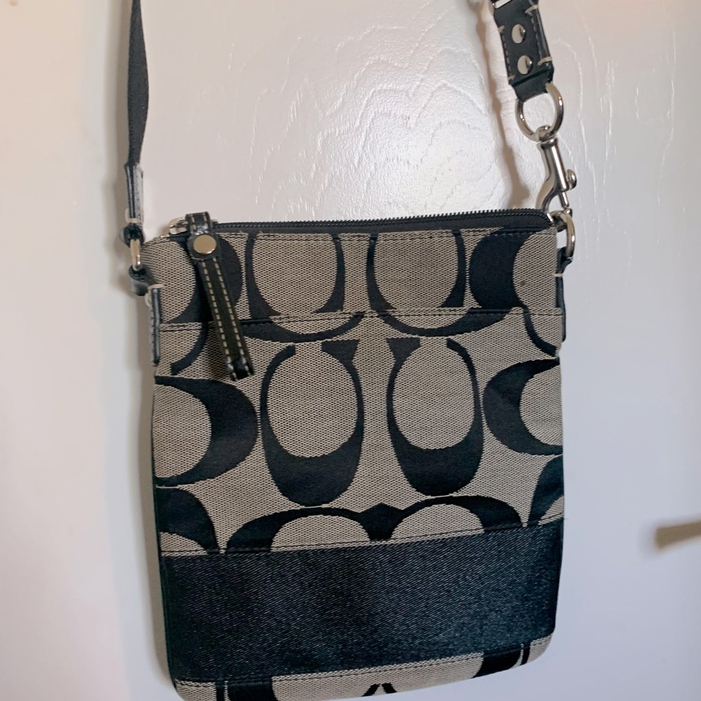 Coach crossbody purse